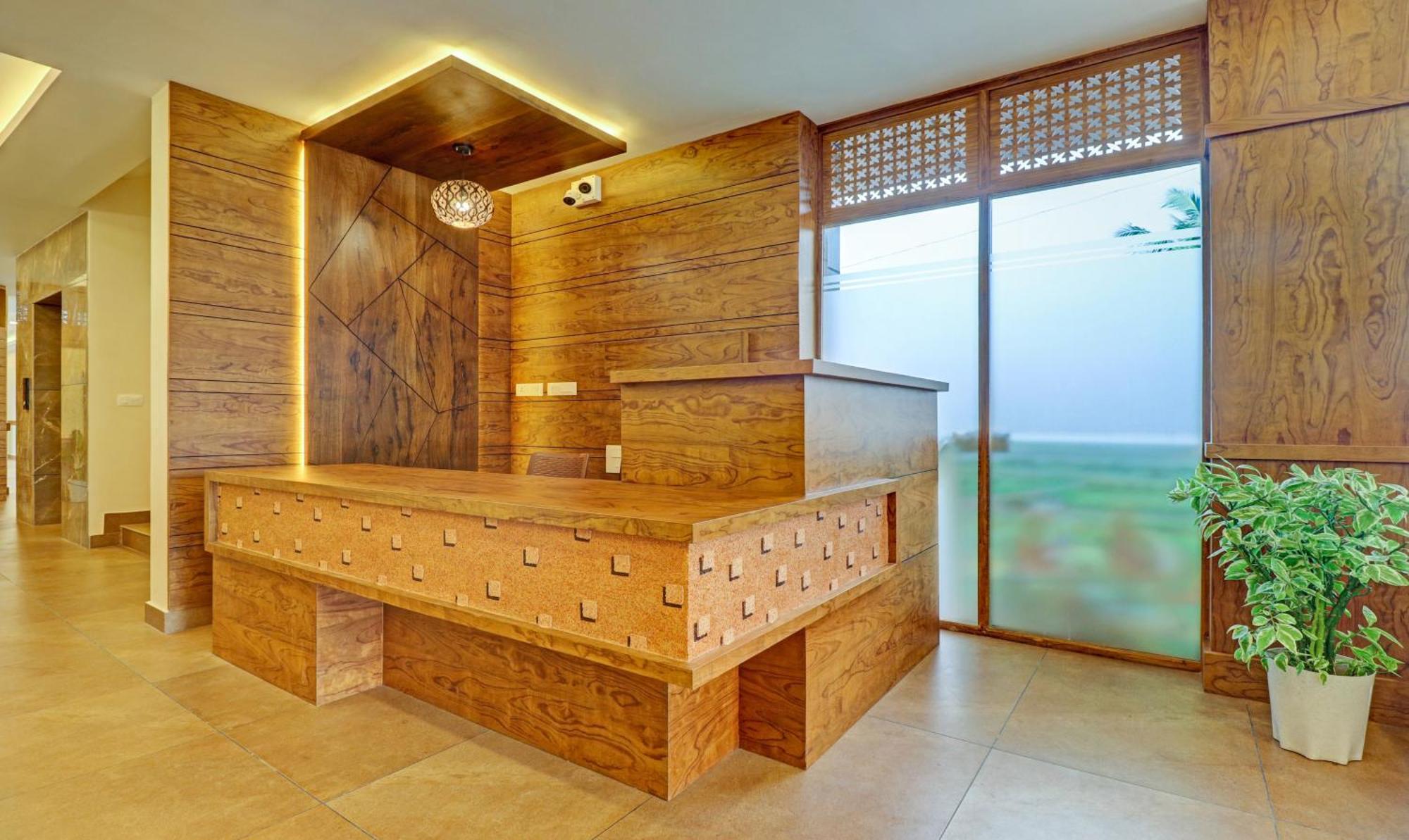 Treebo Golden Terminal, Kochi Airport Hotel Екстериор снимка