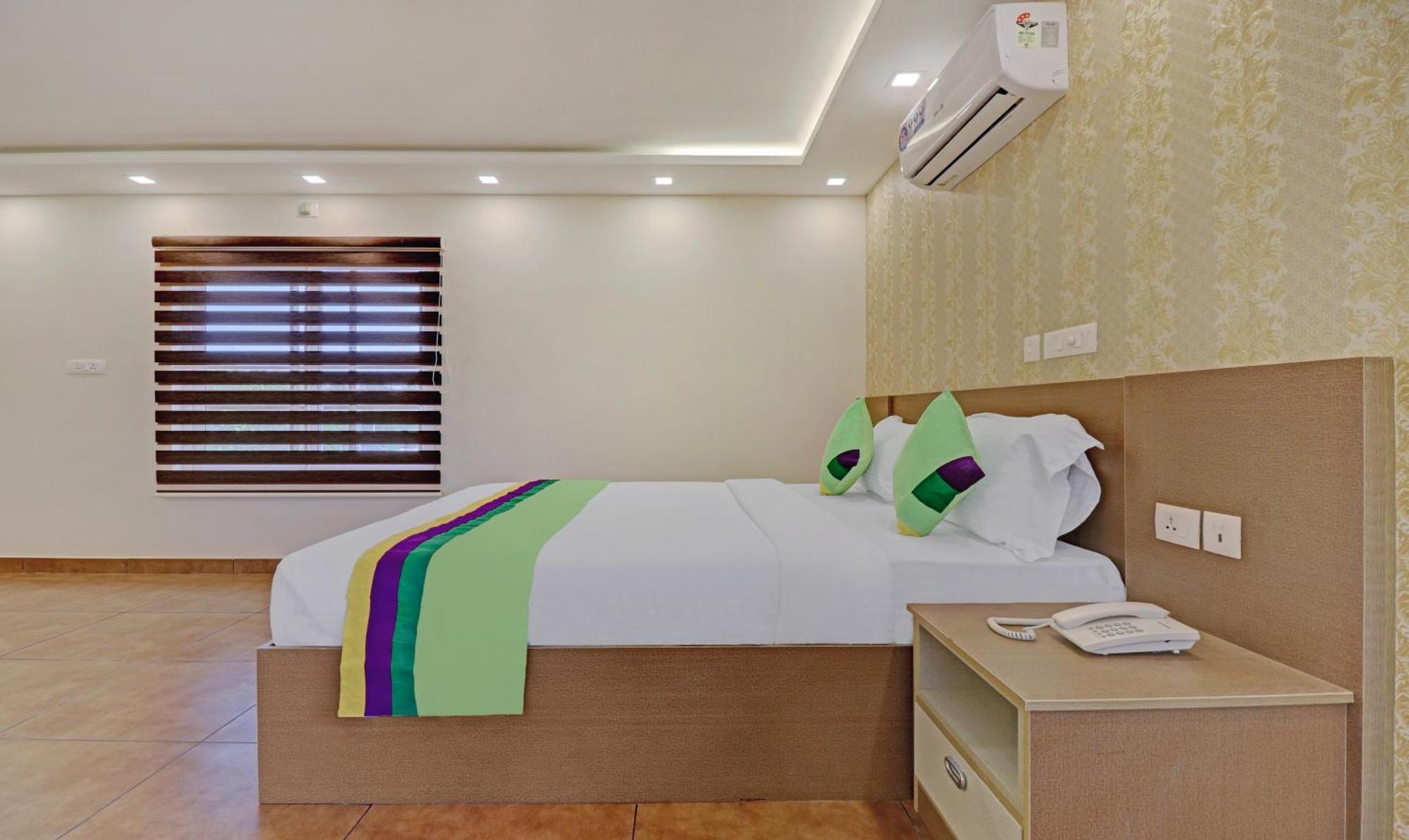Treebo Golden Terminal, Kochi Airport Hotel Екстериор снимка
